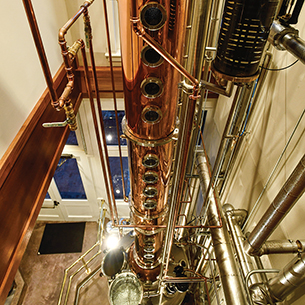  Large scale liquor distilling equipment